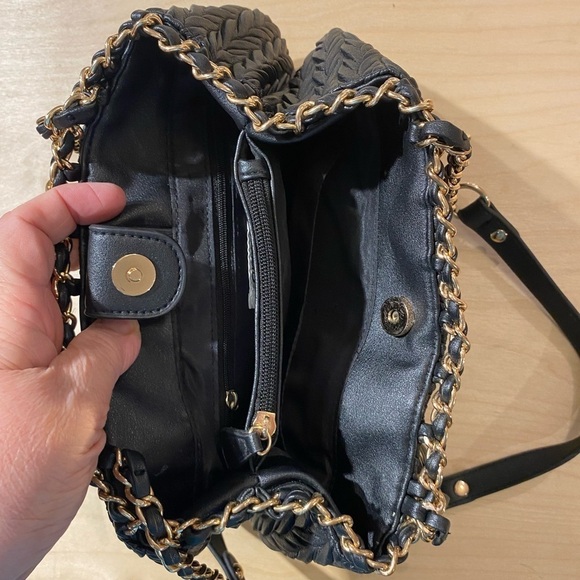 Cato Mini Shoulder Bag (IT) - Picture 8 of 9